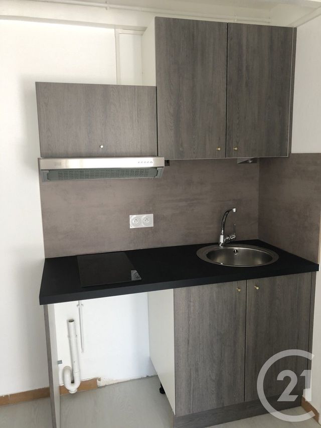 Appartement Duplex &agrave; louer - 2 pi&egrave;ces - 26,58 m2 - Troyes - 10 - CHAMPAGNE-ARDENNE