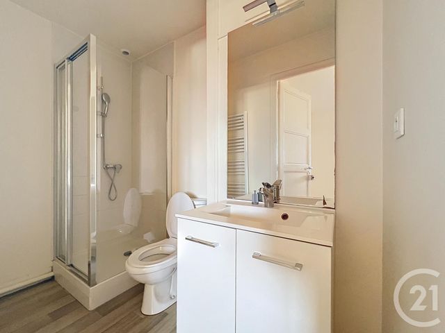 Appartement &agrave; louer - 2 pi&egrave;ces - 43 m2 - Troyes - 10 - CHAMPAGNE-ARDENNE