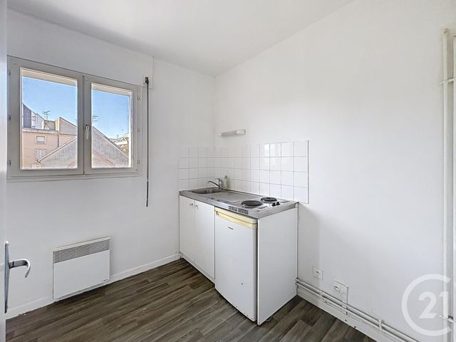 Appartement F1 &agrave; louer - 1 pi&egrave;ce - 33 m2 - Troyes - 10 - CHAMPAGNE-ARDENNE