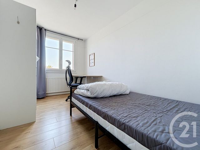 Appartement &agrave; louer - 3 pi&egrave;ces - 52,40 m2 - Troyes - 10 - CHAMPAGNE-ARDENNE