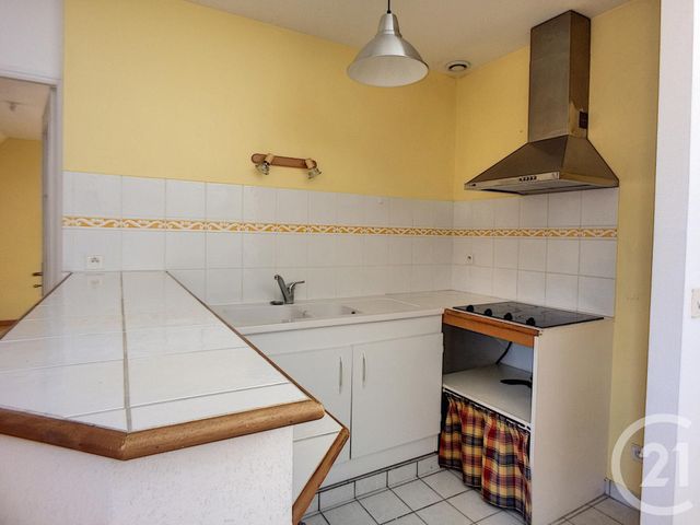 Appartement F2 &agrave; louer - 2 pi&egrave;ces - 45 m2 - Troyes - 10 - CHAMPAGNE-ARDENNE