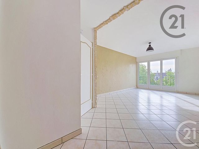 Appartement F4 &agrave; vendre - 4 pi&egrave;ces - 74,33 m2 - Troyes - 10 - CHAMPAGNE-ARDENNE