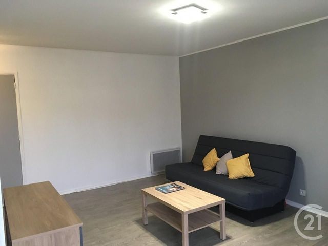 Appartement T1 &agrave; louer - 1 pi&egrave;ce - 28 m2 - Troyes - 10 - CHAMPAGNE-ARDENNE