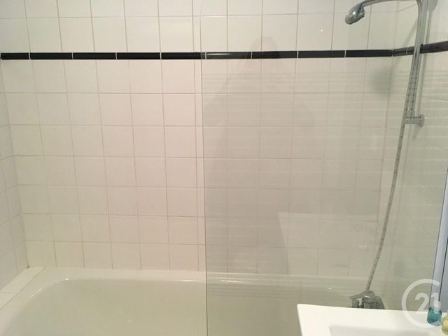 Appartement T1 &agrave; louer - 1 pi&egrave;ce - 28 m2 - Troyes - 10 - CHAMPAGNE-ARDENNE