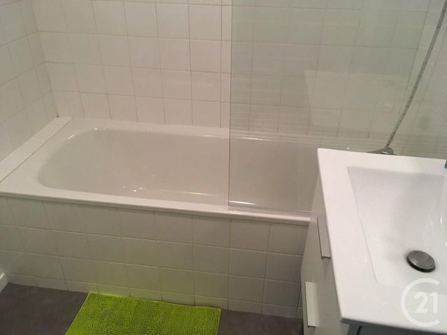 Appartement T1 &agrave; louer - 1 pi&egrave;ce - 28 m2 - Troyes - 10 - CHAMPAGNE-ARDENNE