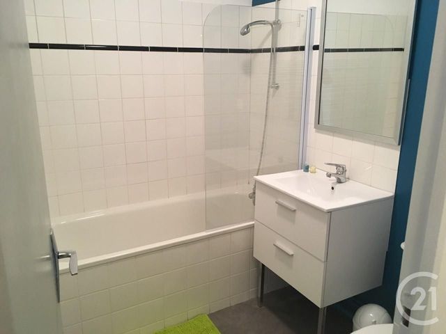 Appartement T1 &agrave; louer - 1 pi&egrave;ce - 28 m2 - Troyes - 10 - CHAMPAGNE-ARDENNE