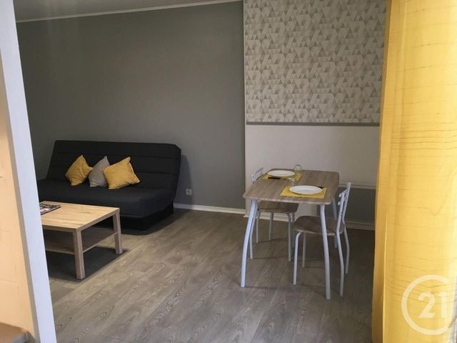 Appartement T1 &agrave; louer - 1 pi&egrave;ce - 28 m2 - Troyes - 10 - CHAMPAGNE-ARDENNE
