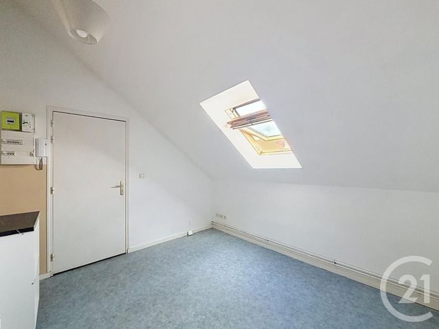 Appartement Studio &agrave; louer - 1 pi&egrave;ce - 10 m2 - Ste Savine - 10 - CHAMPAGNE-ARDENNE