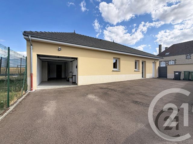 Maison &agrave; vendre - 5 pi&egrave;ces - 115 m2 - St Pouange - 10 - CHAMPAGNE-ARDENNE