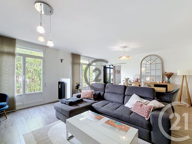 Appartement &agrave; vendre - 4 pi&egrave;ces - 75,02 m2 - St Andre Les Vergers - 10 - CHAMPAGNE-ARDENNE