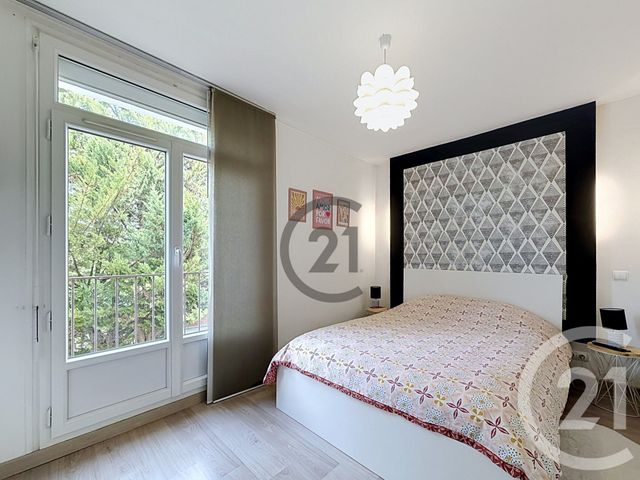 Appartement &agrave; vendre - 4 pi&egrave;ces - 75,02 m2 - St Andre Les Vergers - 10 - CHAMPAGNE-ARDENNE