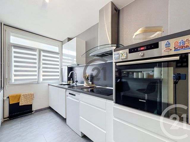 Appartement &agrave; vendre - 4 pi&egrave;ces - 75,02 m2 - St Andre Les Vergers - 10 - CHAMPAGNE-ARDENNE