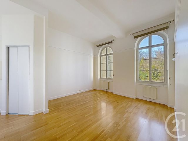 Appartement F2 &agrave; louer - 2 pi&egrave;ces - 55,80 m2 - Troyes - 10 - CHAMPAGNE-ARDENNE