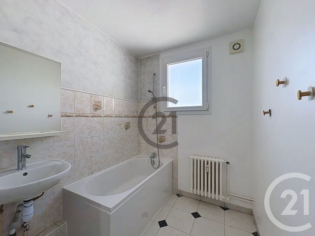 Appartement T3 &agrave; vendre - 3 pi&egrave;ces - 57,50 m2 - Troyes - 10 - CHAMPAGNE-ARDENNE