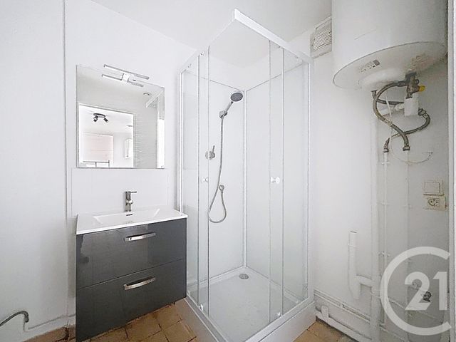 Appartement F1 &agrave; louer - 1 pi&egrave;ce - 30,70 m2 - Troyes - 10 - CHAMPAGNE-ARDENNE