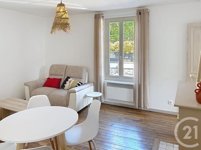 Appartement F3 &agrave; louer - 3 pi&egrave;ces - 55,52 m2 - Ste Savine - 10 - CHAMPAGNE-ARDENNE