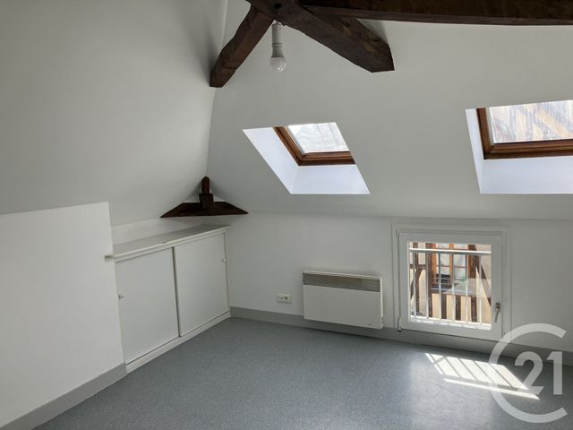Appartement Studio &agrave; louer - 1 pi&egrave;ce - 15,04 m2 - Troyes - 10 - CHAMPAGNE-ARDENNE