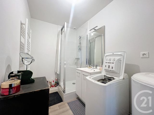 Appartement T3 &agrave; louer - 3 pi&egrave;ces - 63,50 m2 - Troyes - 10 - CHAMPAGNE-ARDENNE