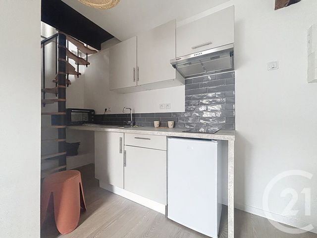Appartement F1 bis &agrave; louer - 2 pi&egrave;ces - 16,89 m2 - Troyes - 10 - CHAMPAGNE-ARDENNE