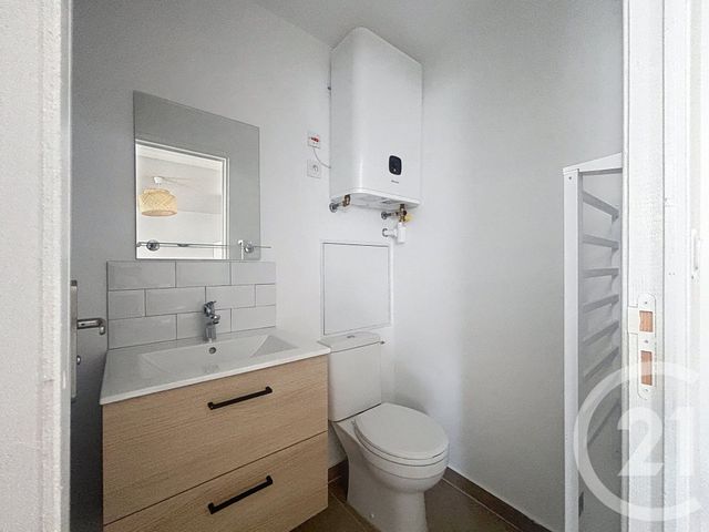 Appartement Studio &agrave; louer - 1 pi&egrave;ce - 21,66 m2 - Troyes - 10 - CHAMPAGNE-ARDENNE