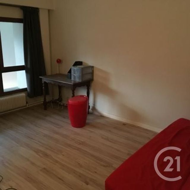 Appartement Chambre &agrave; louer - 1 pi&egrave;ce - 15 m2 - Troyes - 10 - CHAMPAGNE-ARDENNE