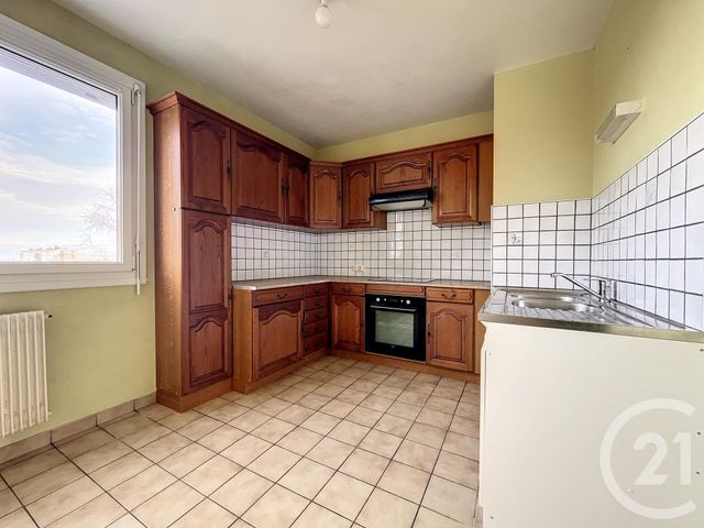 Appartement F3 &agrave; louer - 3 pi&egrave;ces - 66,50 m2 - Troyes - 10 - CHAMPAGNE-ARDENNE