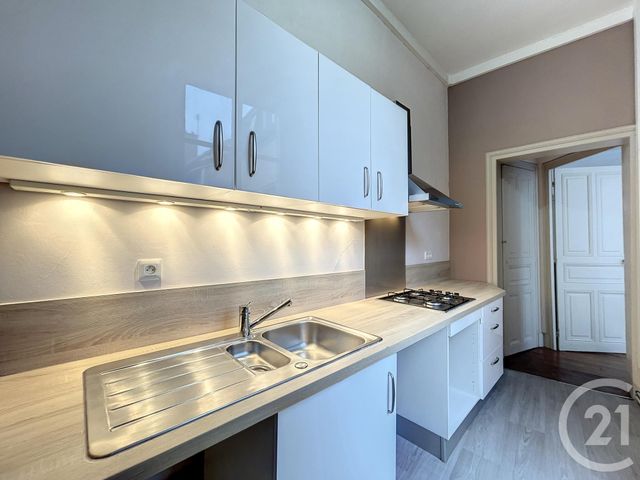 Appartement F3 &agrave; louer - 3 pi&egrave;ces - 77 m2 - Troyes - 10 - CHAMPAGNE-ARDENNE