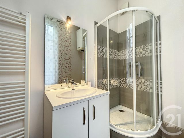 Appartement F3 &agrave; louer - 3 pi&egrave;ces - 77 m2 - Troyes - 10 - CHAMPAGNE-ARDENNE