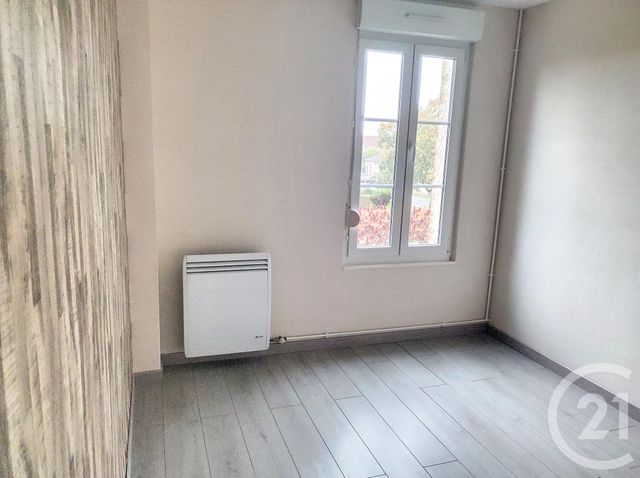 Appartement T3 &agrave; louer - 3 pi&egrave;ces - 49,05 m2 - St Julien Les Villas - 10 - CHAMPAGNE-ARDENNE