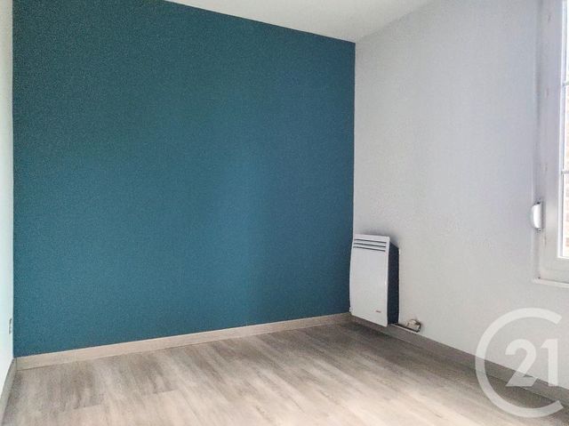 Appartement T3 &agrave; louer - 3 pi&egrave;ces - 49,05 m2 - St Julien Les Villas - 10 - CHAMPAGNE-ARDENNE