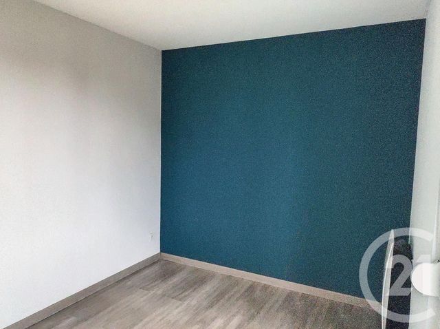 Appartement T3 &agrave; louer - 3 pi&egrave;ces - 49,05 m2 - St Julien Les Villas - 10 - CHAMPAGNE-ARDENNE