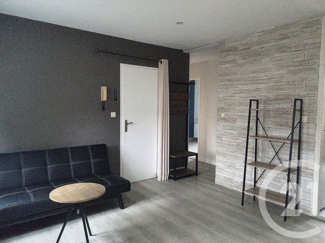 Appartement T3 &agrave; louer - 3 pi&egrave;ces - 49,05 m2 - St Julien Les Villas - 10 - CHAMPAGNE-ARDENNE