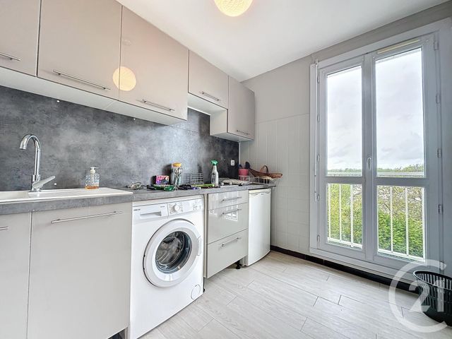 Appartement T1 &agrave; louer - 1 pi&egrave;ce - 30 m2 - Troyes - 10 - CHAMPAGNE-ARDENNE