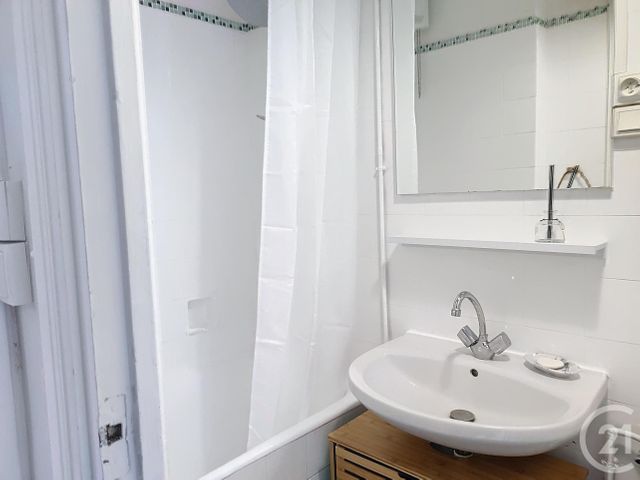 Appartement T2 &agrave; louer - 2 pi&egrave;ces - 45 m2 - Troyes - 10 - CHAMPAGNE-ARDENNE