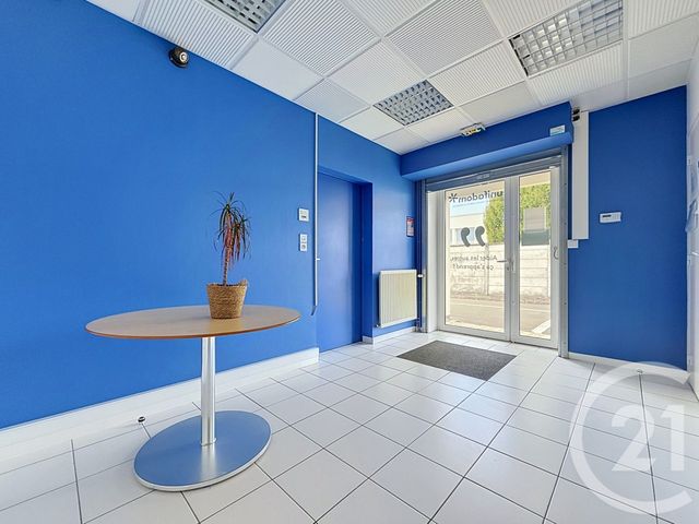 Appartement F1 &agrave; louer - 1 pi&egrave;ce - 50 m2 - Rosieres Pres Troyes - 10 - CHAMPAGNE-ARDENNE