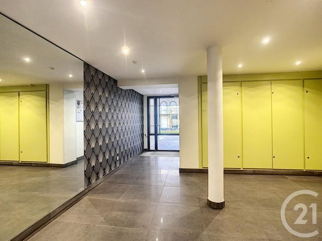 Appartement T2 &agrave; louer - 2 pi&egrave;ces - 38,40 m2 - Ste Savine - 10 - CHAMPAGNE-ARDENNE