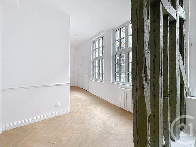 Appartement T3 &agrave; louer - 3 pi&egrave;ces - 70,30 m2 - Troyes - 10 - CHAMPAGNE-ARDENNE