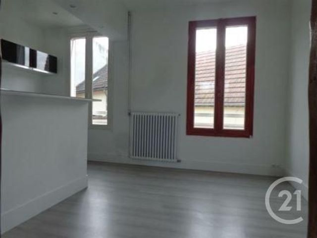 Maison à vendre - 3 pièces - 50 m2 - Pont Sur Yonne - 89 - BOURGOGNE