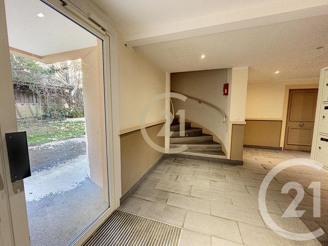 Appartement Studio &agrave; vendre - 1 pi&egrave;ce - 24,90 m2 - Sens - 89 - BOURGOGNE