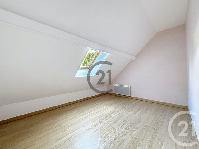 Maison &agrave; louer - 4 pi&egrave;ces - 68 m2 - Sens - 89 - BOURGOGNE