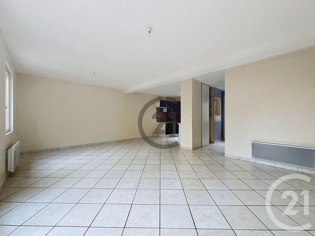Maison &agrave; louer - 4 pi&egrave;ces - 68 m2 - Sens - 89 - BOURGOGNE