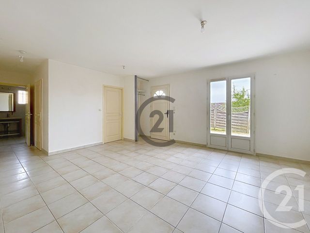 Maison &agrave; louer - 5 pi&egrave;ces - 90,55 m2 - Nailly - 89 - BOURGOGNE