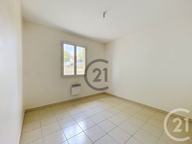 Maison &agrave; louer - 5 pi&egrave;ces - 90,55 m2 - Nailly - 89 - BOURGOGNE