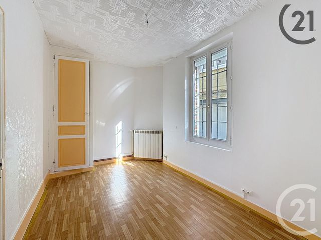 Afficher la photo en grand Appartement F2 à vendre - 2 pièces - 48,65 m2 - Sens - 89 - BOURGOGNE