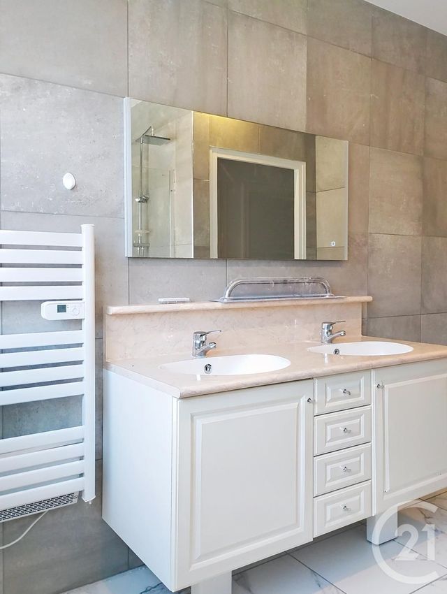 Maison à vendre - 5 pièces - 136 m2 - Sens - 89 - BOURGOGNE