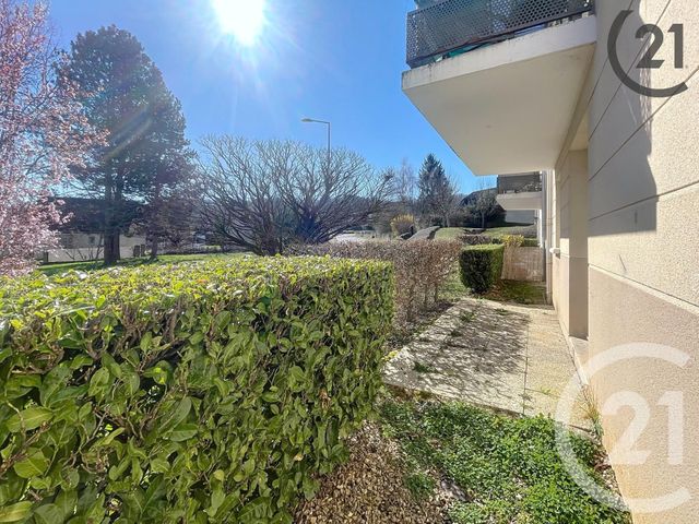 Appartement F2 à louer - 2 pièces - 47 m2 - Villeneuve Sur Yonne - 89 - BOURGOGNE