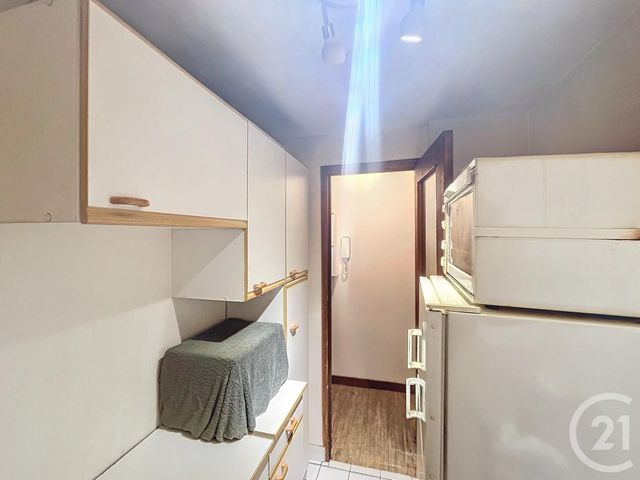 Afficher la photo en grand Appartement F2 à vendre - 2 pièces - 29,20 m2 - Sens - 89 - BOURGOGNE