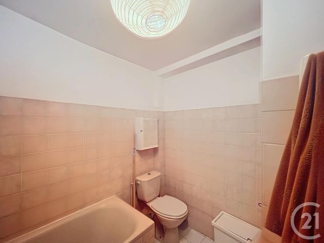 Afficher la photo en grand Appartement F2 à vendre - 2 pièces - 29,20 m2 - Sens - 89 - BOURGOGNE