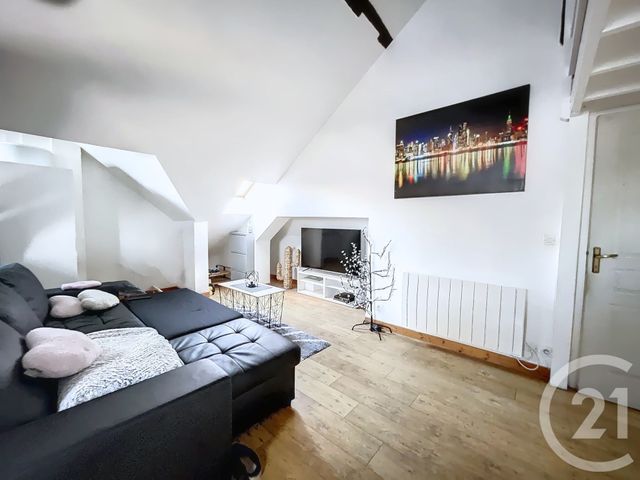 Afficher la photo en grand Appartement F3 à vendre - 3 pièces - 49,12 m2 - Sens - 89 - BOURGOGNE