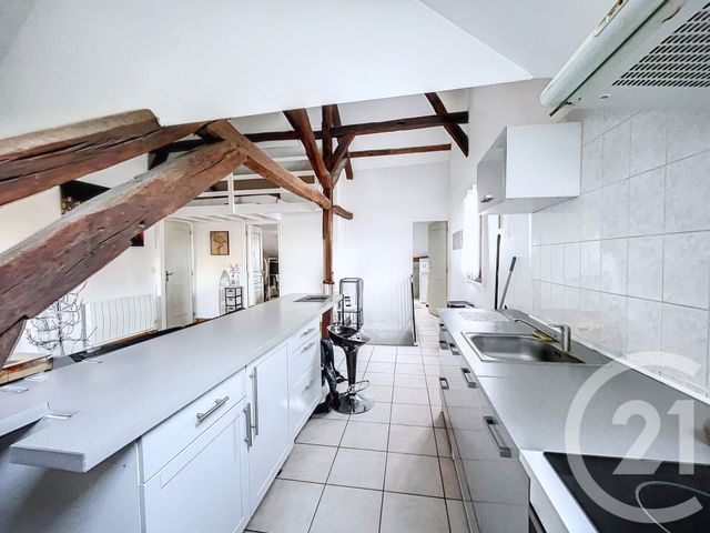 Afficher la photo en grand Appartement F3 à vendre - 3 pièces - 49,12 m2 - Sens - 89 - BOURGOGNE
